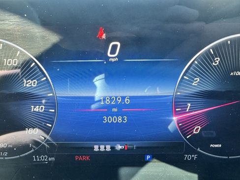 Used 2024 Mercedes-Benz GLE 350 4MATIC image 34