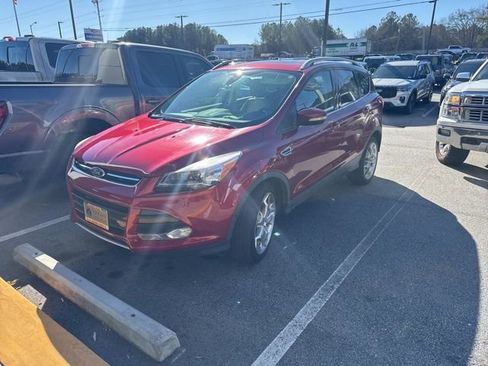 Used 2015 Ford Escape Titanium w/ Equipment Group 301A image 3