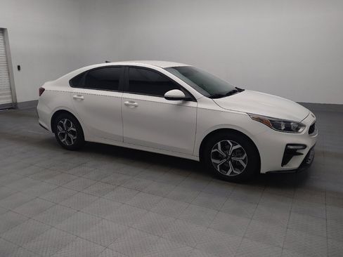Used 2021 Kia Forte LXS FWD image 11
