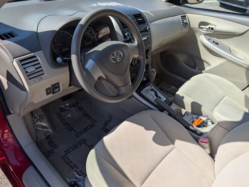 Used 2010 Toyota Corolla LE FWD image 10