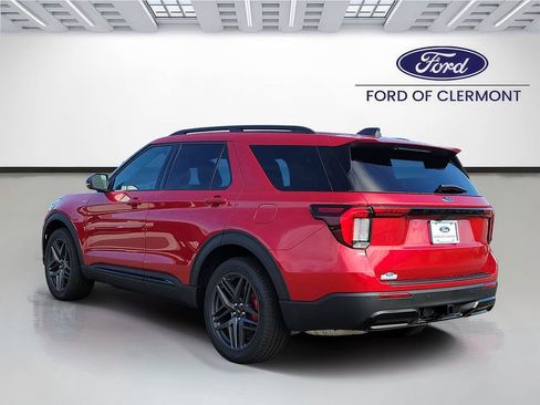 New 2026 Ford Explorer ST-Line w/ ST-Line Street Pack RWD image 3