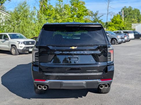 New 2025 Chevrolet Suburban Premier image 10