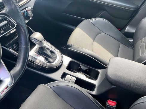 Used 2024 Kia Forte GT-Line w/ GT-Line Premium Package FWD image 18