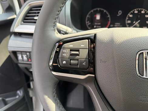 New 2026 Honda Odyssey EX-L image 13
