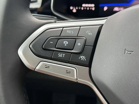 New 2025 Volkswagen Jetta SE image 24