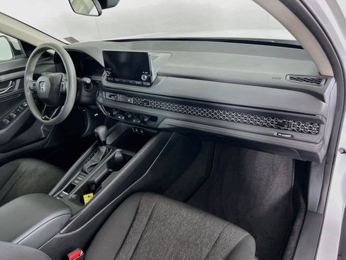 Used 2023 Honda Accord LX image 27