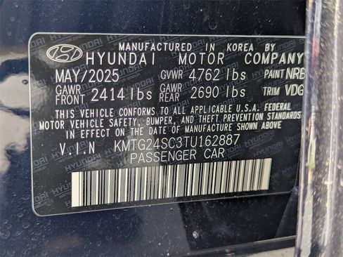 Used 2026 Genesis G70 2.5T Prestige image 24