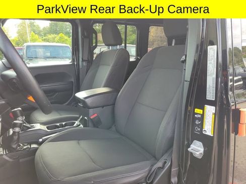 Used 2023 Jeep Wrangler Unlimited Sport AWD/4WD image 23
