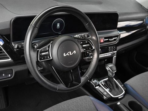 Used 2024 Kia Seltos S image 9