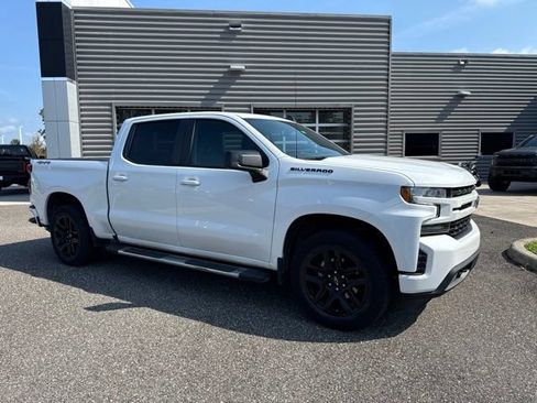 Used 2021 Chevrolet Silverado 1500 RST w/ LPO, Blackout Package AWD/4WD image 2