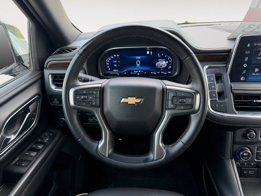 Used 2023 Chevrolet Tahoe Premier w/ Premium Package AWD/4WD image 14