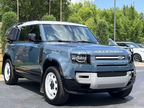 Certified 2025 Land Rover Defender 110 S AWD/4WD image 7