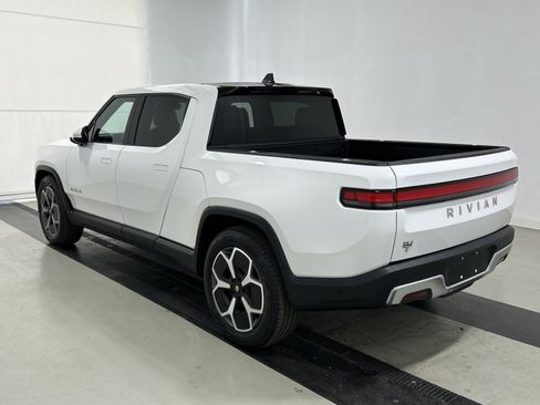 Used 2023 Rivian R1T Adventure AWD/4WD image 3