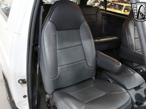 Used 1992 Ford Bronco XLT image 20