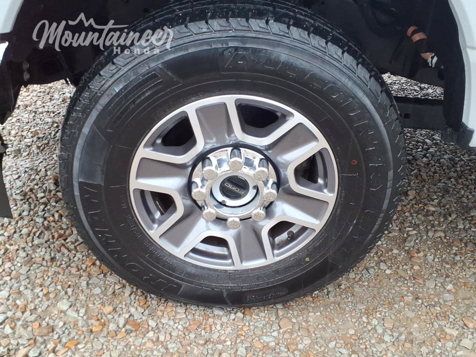Used 2026 Ford F250 Lariat AWD/4WD image 15