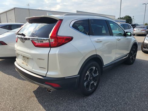 Used 2017 Honda CR-V Touring image 4