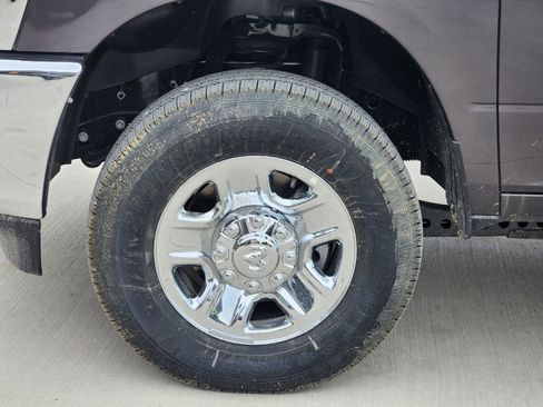 New 2026 RAM 2500 Tradesman w/ Chrome Appearance Group AWD/4WD image 11