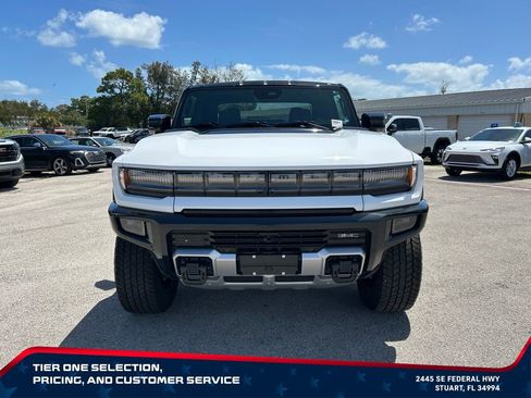New 2026 GMC Hummer EV 4x4 Crew Cab image 3