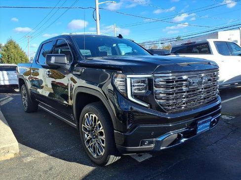 New 2025 GMC Sierra 1500 Denali Ultimate image 3