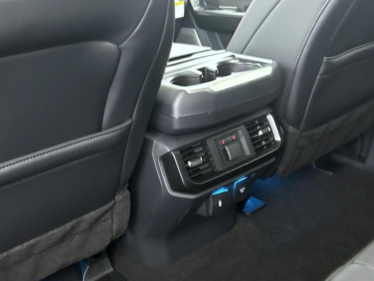New 2026 Ford F150 Raptor AWD/4WD image 21