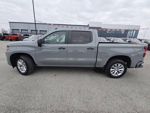 Used 2024 Chevrolet Silverado 1500 Custom image 18