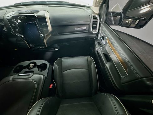 Used 2024 RAM 2500 Laramie w/ Safety Group AWD/4WD image 11