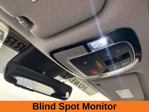 Used 2023 Hyundai Santa Fe Limited image 19