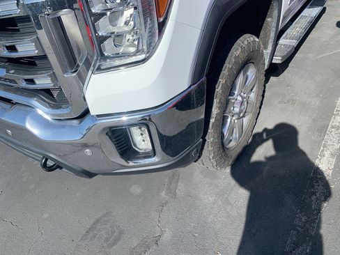 Used 2021 GMC Sierra 2500 SLE w/ SLE Value Package; image 2