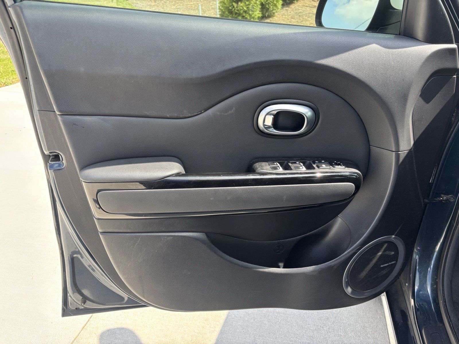Used 2018 Kia Soul + FWD image 15