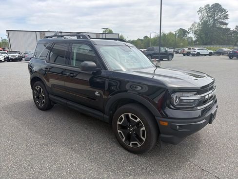 Used 2023 Ford Bronco Sport Outer Banks w/ Tech Package image 9