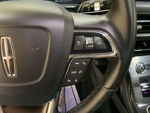 Used 2023 Lincoln Nautilus Reserve AWD/4WD image 36