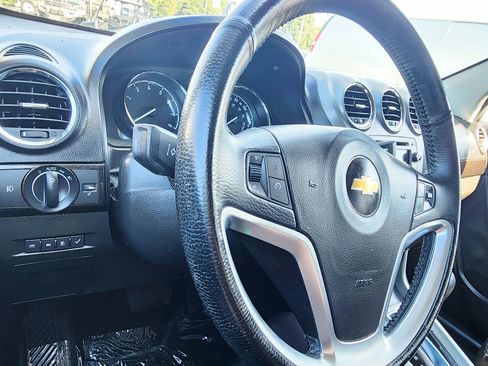 Used 2014 Chevrolet Captiva Sport LT w/ Convenience Package image 29