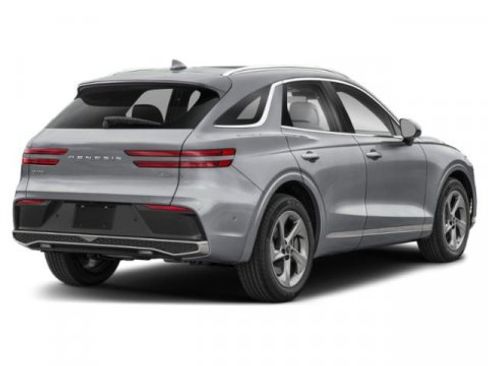 Used 2026 Genesis GV70 2.5T Advanced image 2