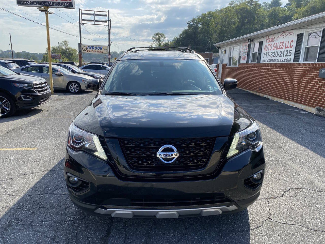 Used 2019 Nissan Pathfinder SV w/ Rock Creek Edition AWD/4WD image 2