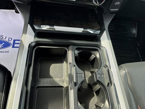 Used 2024 Ford F550 4x4 SuperCab Super Duty image 14