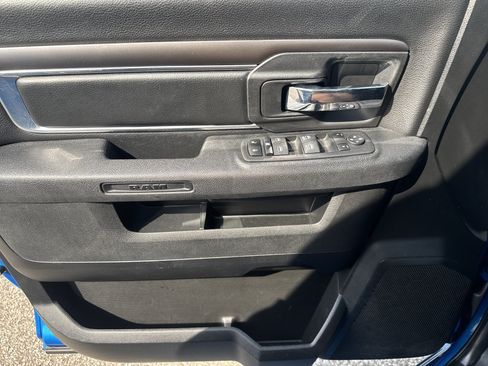 Used 2024 RAM 1500 Classic Warlock AWD/4WD image 9