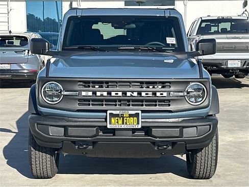 New 2025 Ford Bronco Big Bend image 2