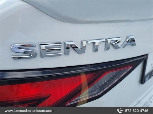 New 2025 Nissan Sentra SR image 10