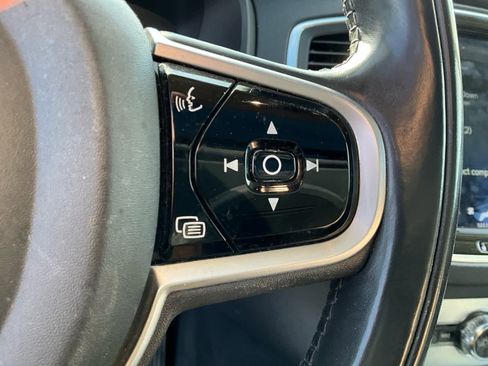 Used 2018 Volvo XC90 T5 Momentum w/ Convenience Package image 25