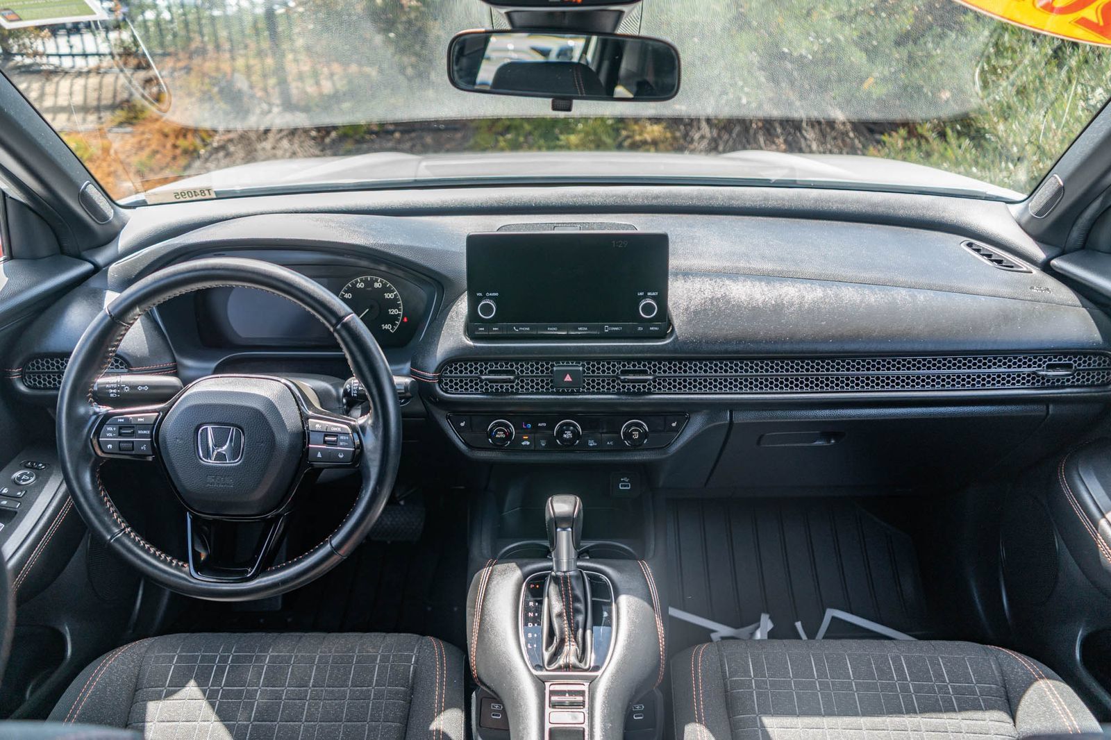 Used 2025 Honda HR-V Sport image 17
