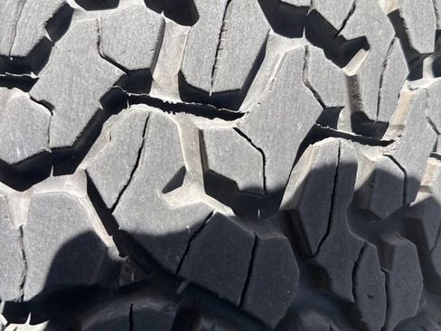 Used 2018 Ford F150 Raptor w/ Equipment Group 802A Luxury image 25