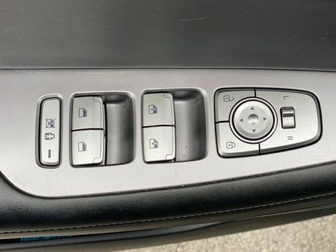 Used 2024 Hyundai Palisade Limited AWD/4WD image 14
