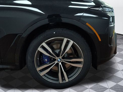 Used 2026 BMW X7 xDrive40i image 11