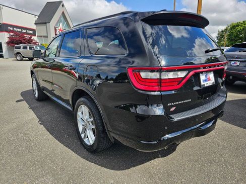 Used 2023 Dodge Durango GT image 5