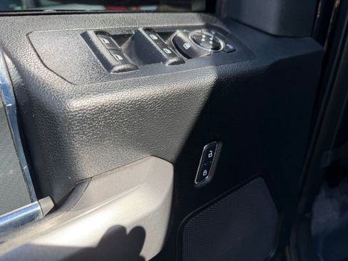 Used 2018 Ford F150 XLT w/ Equipment Group 301A Mid image 17