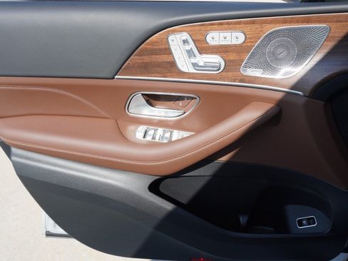 Used 2025 Mercedes-Benz GLE 450 4MATIC image 22