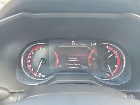 Used 2024 Toyota RAV4 XLE FWD image 22