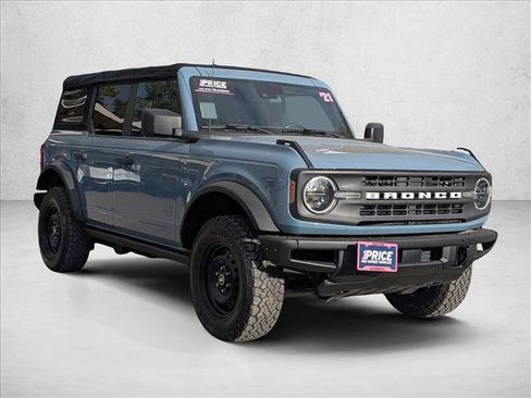 Used 2021 Ford Bronco Black Diamond AWD/4WD image 3
