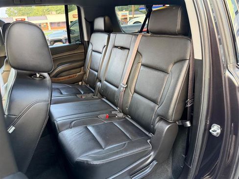 Used 2016 Chevrolet Suburban LT AWD/4WD image 22
