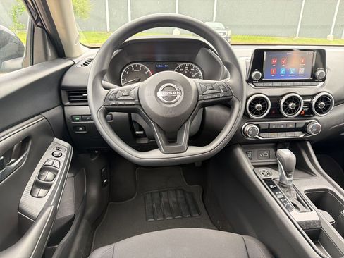Used 2025 Nissan Sentra S FWD image 26